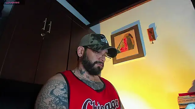 CamiloGray  online show from March 27, 3:46 pm