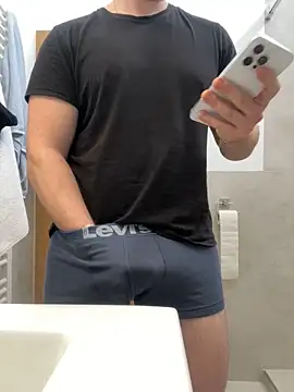 flawlessbigg online show from November 30, 9:11 am