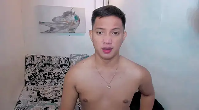 xSebastian19 online show from March 18, 11:20 pm