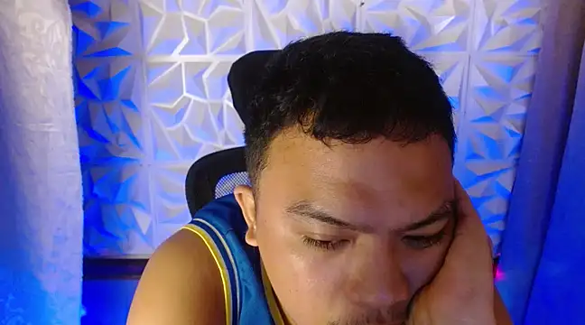 xsweetasian69x online show from March 21, 2:40 pm