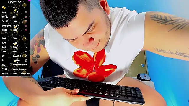 Thomas chubbyxhot online show from November 13, 4:28 am