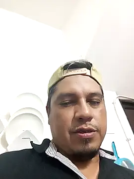 Vulckano43 online show from February 20, 11:43 pm