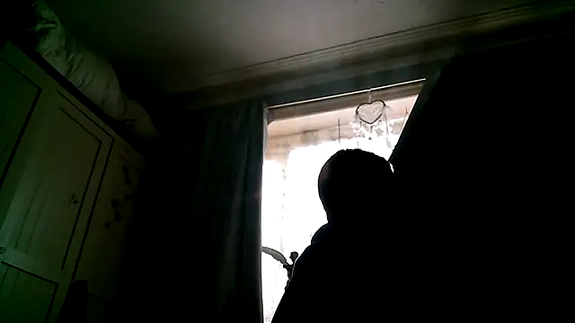 Snapshot of iamsex6969 chatting on October 23, 12:52 pm iamsex6969 online show from October 23, 12:52 pm