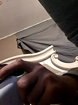 lewis7869 online show from December 1, 9:01 am