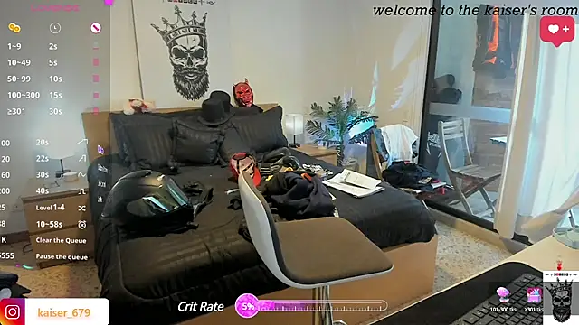 kaiser679  online show from March 10, 10:24 pm