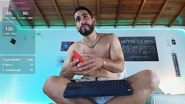 Snapshot of RyanCarter_ chatting on February 5, 5:32 pm RyanCarter  online show from February 5, 5:32 pm