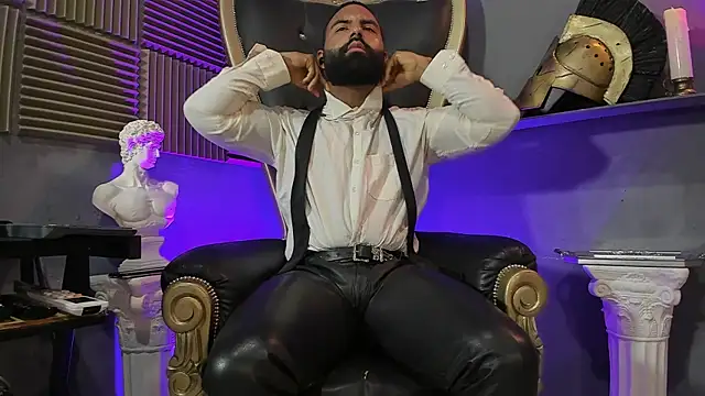 BeardAndrew online show from April 17, 5:43 am