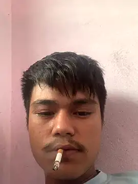 Hullax online show from October 30, 4:03 am