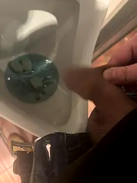 Snapshot of Ju_rine007 chatting on October 24, 1:18 am Ju rine007 online show from October 24, 1:18 am