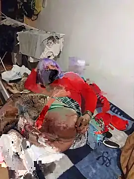 xxxcross90 online show from April 8, 12:44 am