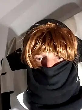 xxxcross90 online show from February 24, 2:45 am