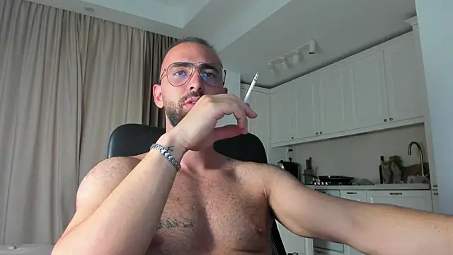 MichaelMasterss online show from July 22, 7:17 pm