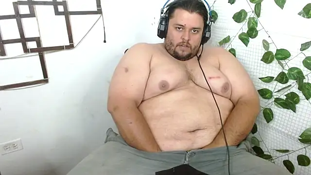 Snapshot of altairstudiosvip_ chatting on October 8, 3:05 pm altairstudiosvip  online show from October 8, 3:05 pm