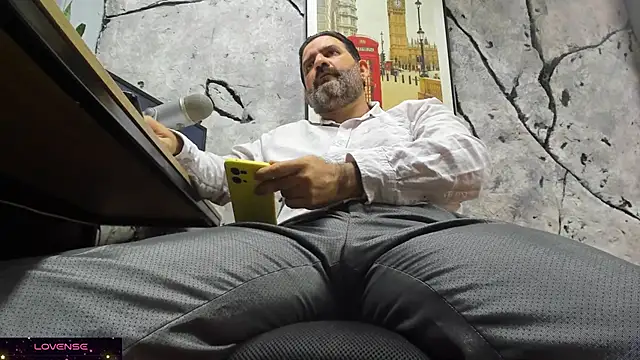 Maxi TheBigDaddy online show from December 1, 10:51 am