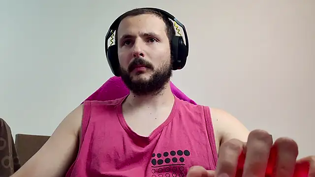 iurytx online show from October 31, 12:23 am