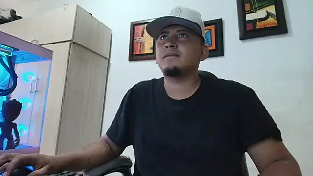 myke andrade online show from January 13, 5:28 pm