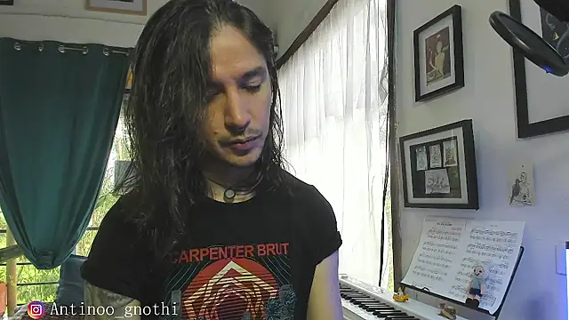 Antinoo Gnothi online show from December 2, 12:38 pm