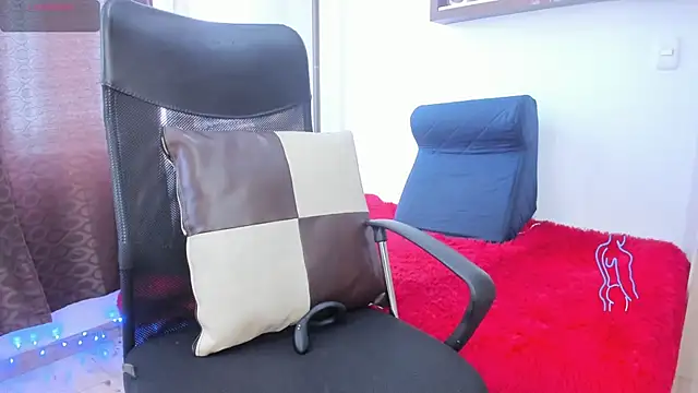 michacosio online show from March 5, 5:20 pm