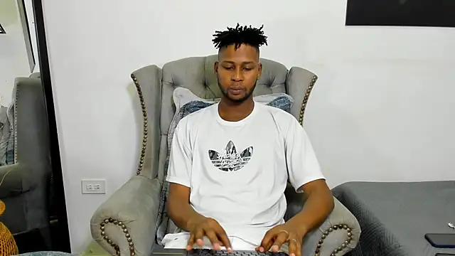 santhi lee online show from March 11, 2:21 am