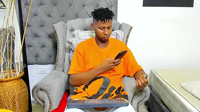 santhi lee online show from February 21, 4:07 am