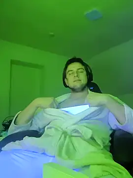 Snapshot of Youngtimer_1997 chatting on December 31, 4:16 am Youngtimer 1997 online show from December 31, 4:16 am