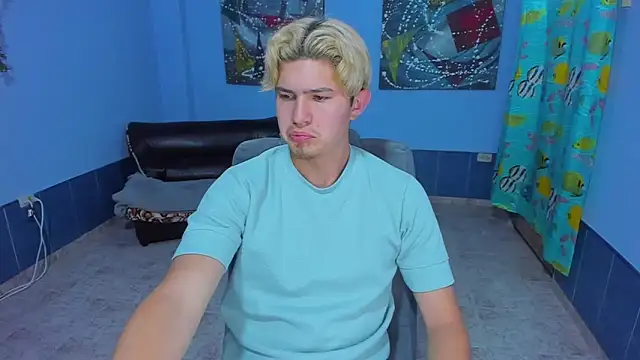 patrik 027 online show from November 4, 4:57 am