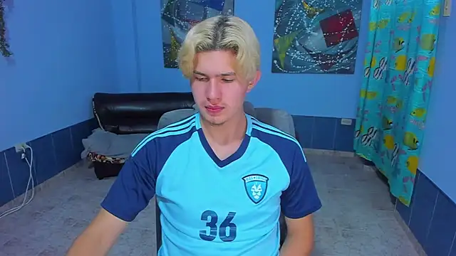 patrik 027 online show from November 8, 6:05 am