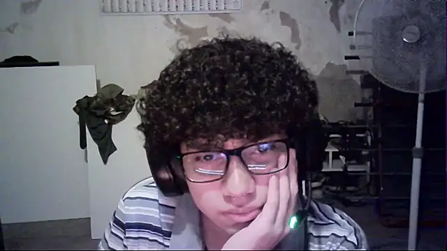 Emv2 online show from April 2, 3:26 am