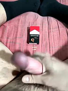 JJeggs1 online show from September 13, 4:02 am