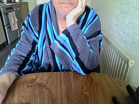 daddyflash online show from March 4, 11:17 am