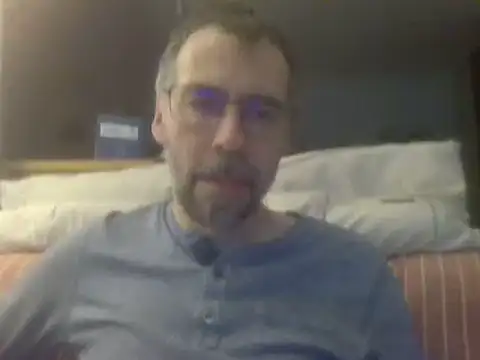 ptitcanard60600 online show from February 7, 11:55 pm