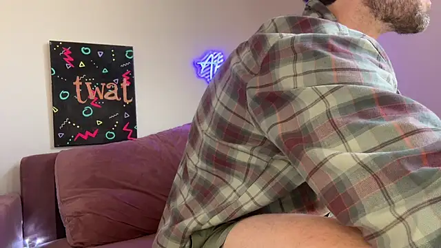 alexmannd online show from December 18, 9:00 pm