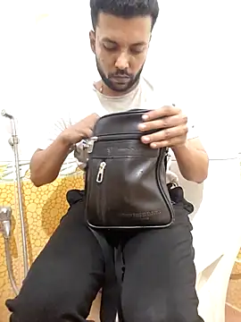 Snapshot of Casting_Design chatting on October 13, 12:38 am Casting Design online show from October 13, 12:38 am