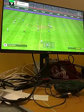 la chiennete online show from December 21, 10:29 pm