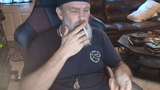 jimdacbin420 online show from October 5, 8:57 pm