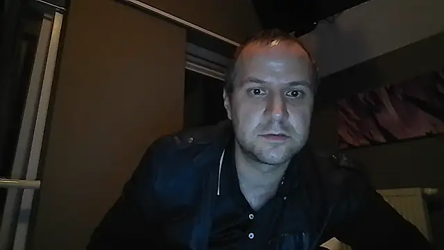 Snapshot of popperspair chatting on September 21, 2:33 am popperspair online show from September 21, 2:33 am