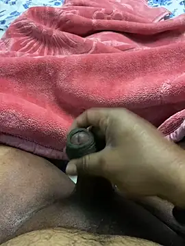 Snapshot of Honeydick7 chatting on December 12, 5:26 pm Honeydick7 online show from December 12, 5:26 pm