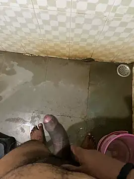 Snapshot of Honeydick7 chatting on January 17, 3:12 am Honeydick7 online show from January 17, 3:12 am