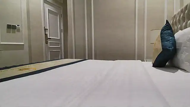 Snapshot of daver-man chatting on November 1, 10:08 am daver-man online show from November 1, 10:08 am