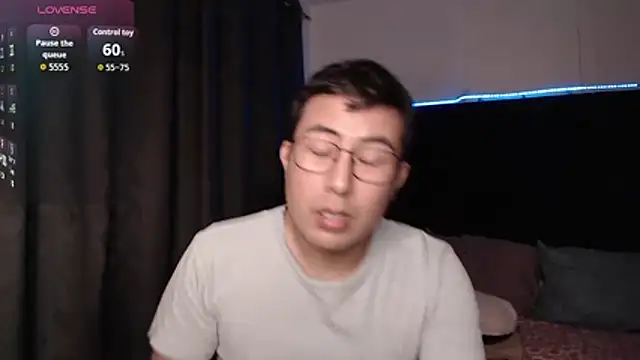 andrewmhilton  online show from February 1, 7:18 am