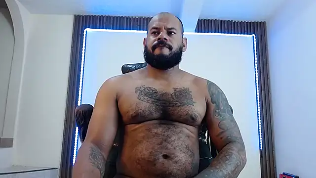Damian64420 online show from May 16, 3:59 am