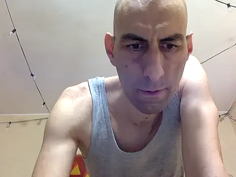 Snapshot of HandsomeAlfie chatting on October 19, 2:49 am HandsomeAlfie online show from October 19, 2:49 am