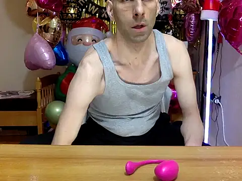 HandsomeAlfie online show from February 13, 2:07 am