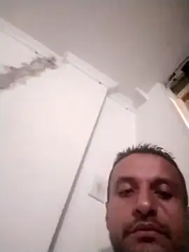 Snapshot of kevin613603 chatting on November 1, 9:57 am kevin613603 online show from November 1, 9:57 am