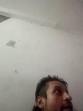 Snapshot of kevin613603 chatting on October 2, 7:23 am kevin613603 online show from October 2, 7:23 am