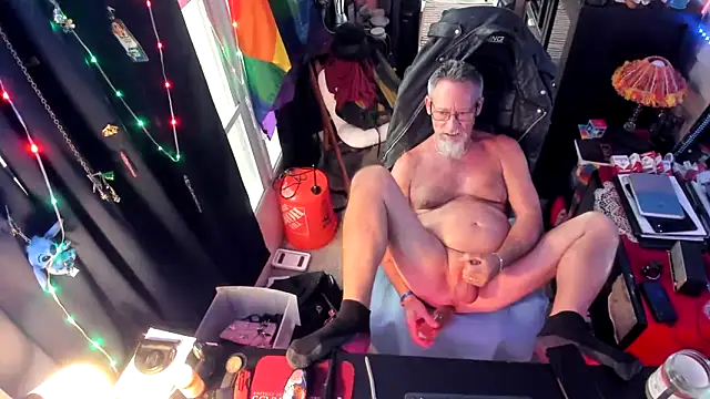 Daddysthick online show from October 5, 8:24 pm