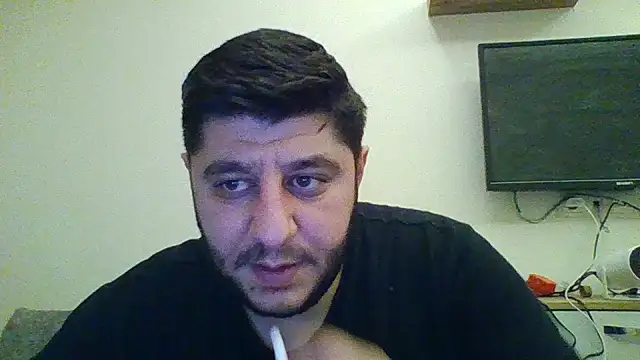 erkekkkadam online show from February 17, 8:41 pm