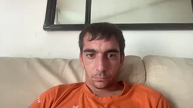 Snapshot of christ963 chatting on October 6, 10:20 am christ963 online show from October 6, 10:20 am