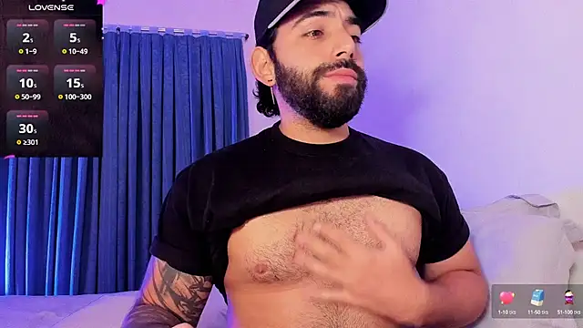 Snapshot of leo_thewolf_ chatting on September 21, 6:19 pm leo thewolf  online show from September 21, 6:19 pm