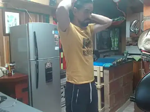 Dr Pocholate84 online show from February 11, 10:50 pm